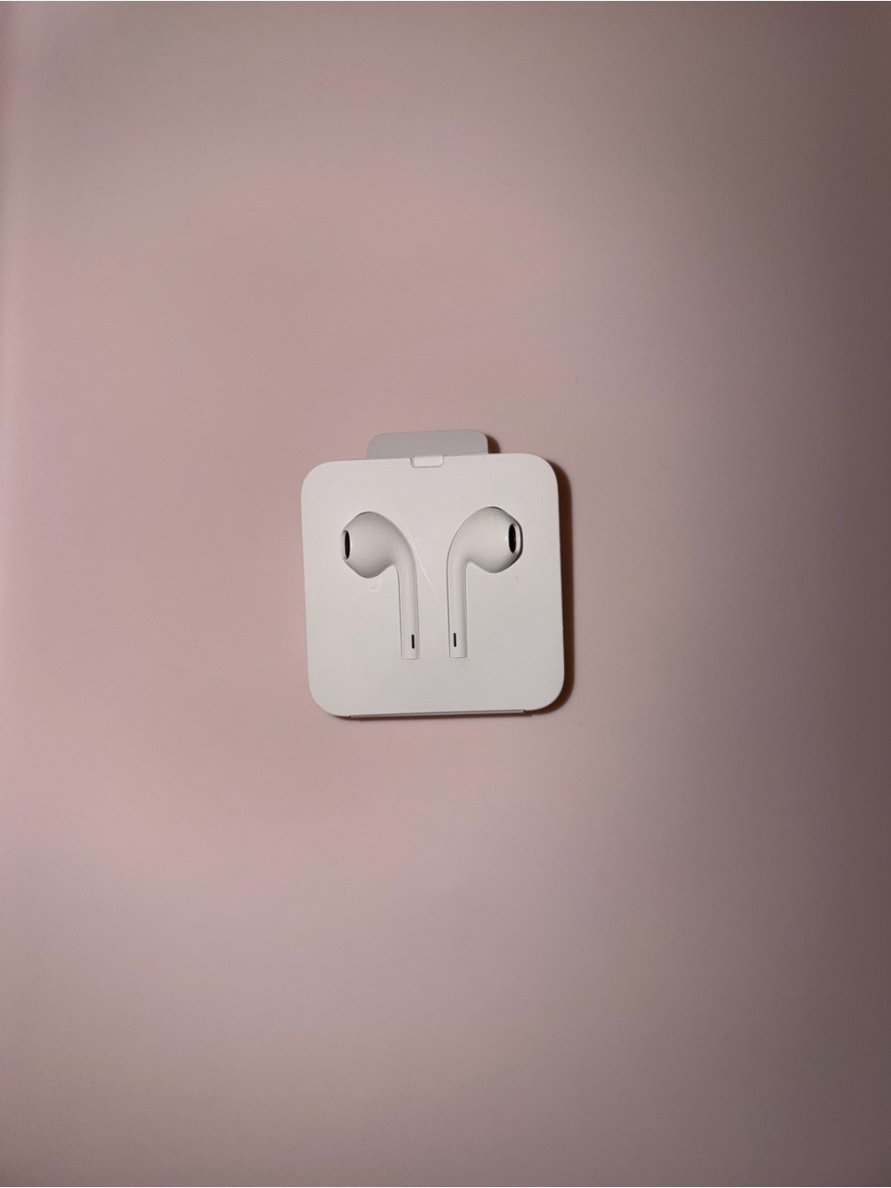 Apple wired headphones- brand new
